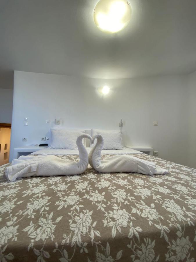 Alamana'S House - Ideal For Couples Ano Mera Exterior photo